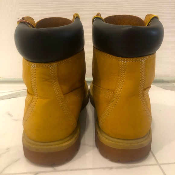 TIMBERLAND Women’s Premium Waterpoof Boot - Picture 4 of 6